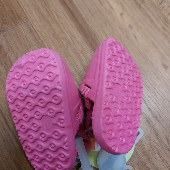 NEW Circo Clogs Crocs 6-9 m pink baby girl shoes - Picture 6 of 6
